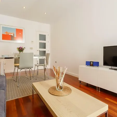 Апартаменти Calderon De La Barca *