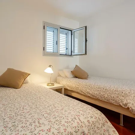 Calderon De La Barca * Кадіс